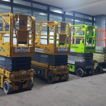Plataforma Articulada 15m Locação em Pilar do Sul Plataforma Articulada 15m Locação em Pilar do Sul
